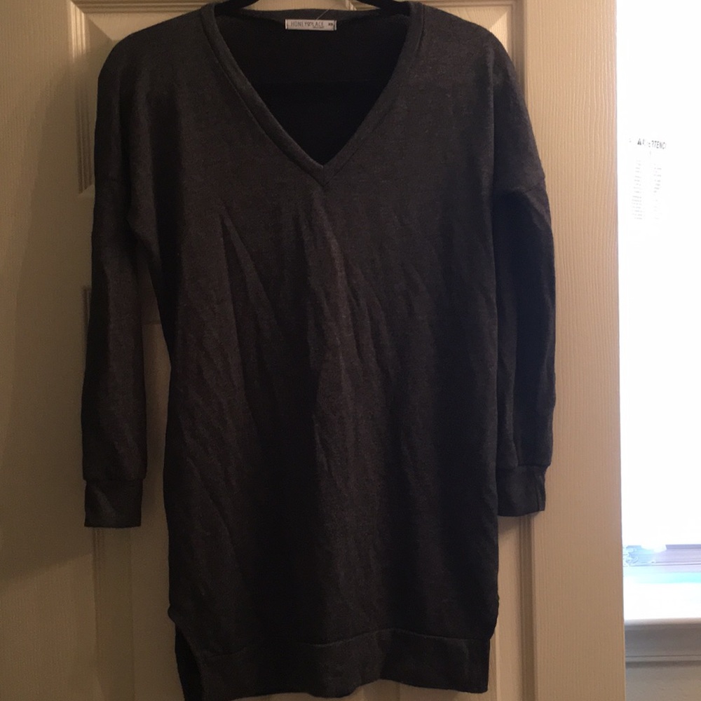 XS charcoal Honey and lace Highland Sweater